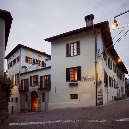 לינה וארוחת בוקר Berbenno di Valtellina Le Corti Dei Sassi מראה חיצוני תמונה