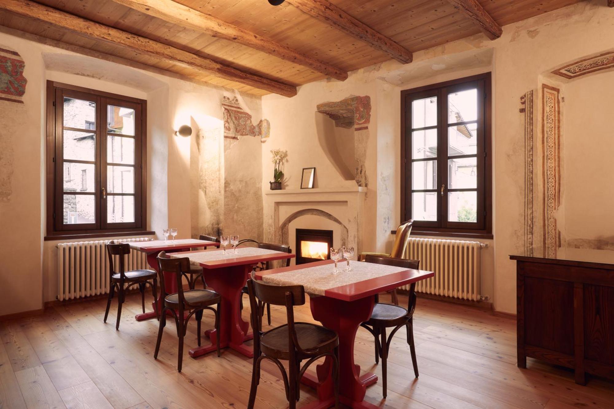 לינה וארוחת בוקר Berbenno di Valtellina Le Corti Dei Sassi מראה חיצוני תמונה